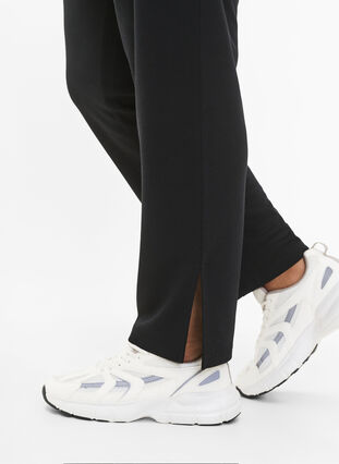 Bukser i modalmix med slids, Black, Model image number 3