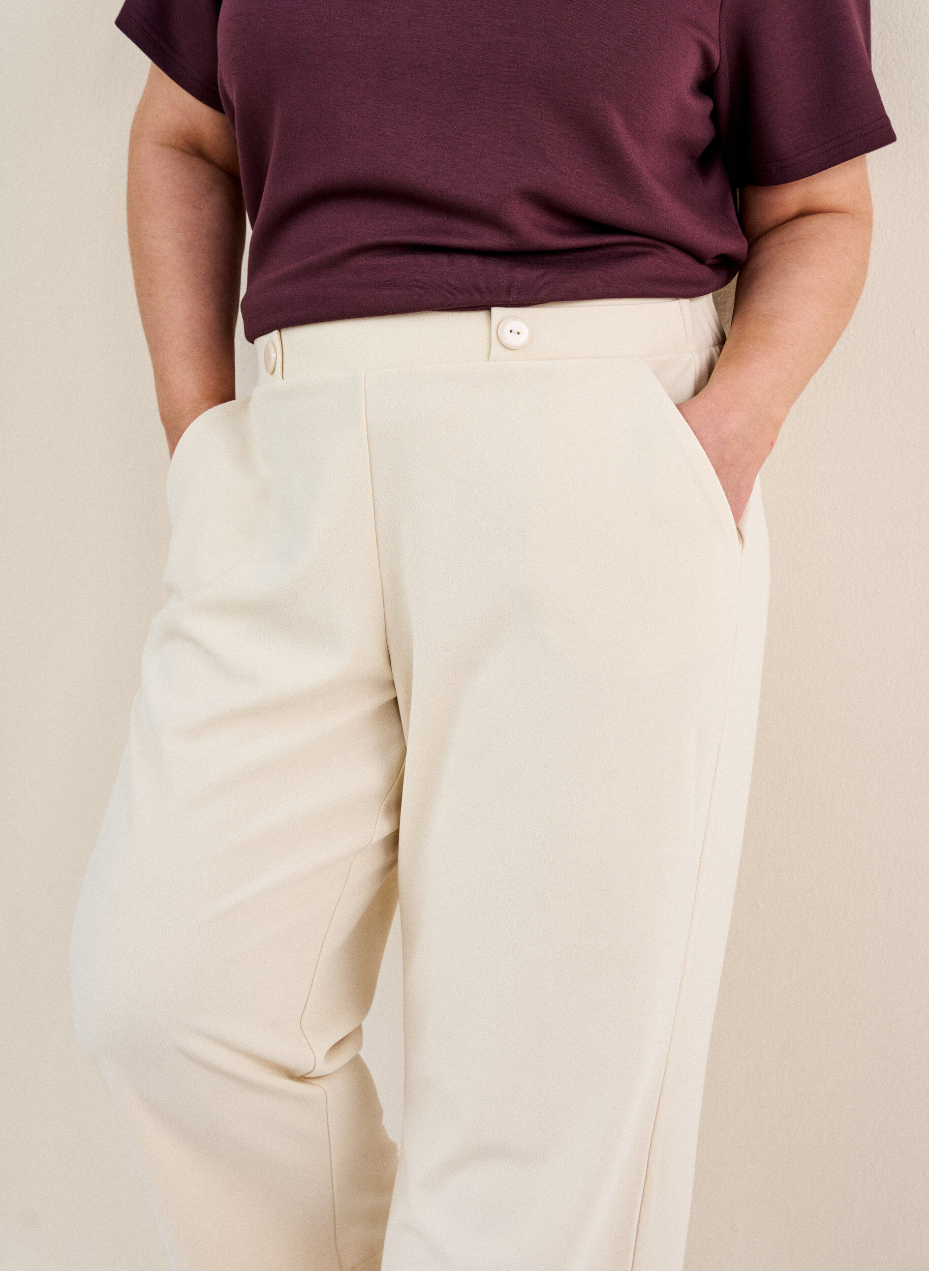 Zizzi7/8 bukser med l&oslash;s pasform, Beige, Model image number 3