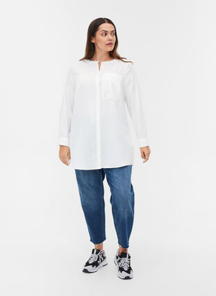 Lang ensfarvet skjorte med brystlomme, Warm Off-white, Model image number 2