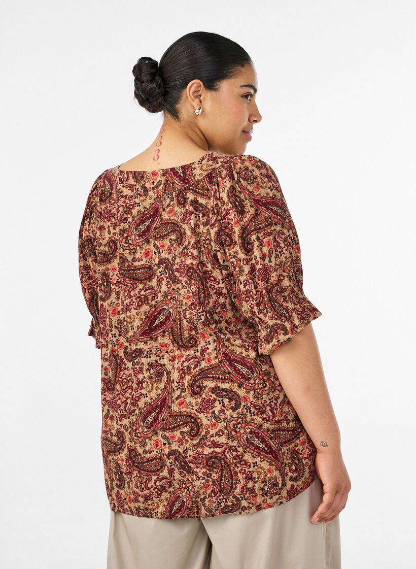 Viskosebluse med paisleyprint og firkantet udsk&aelig;ring, Brun, Model image number 2