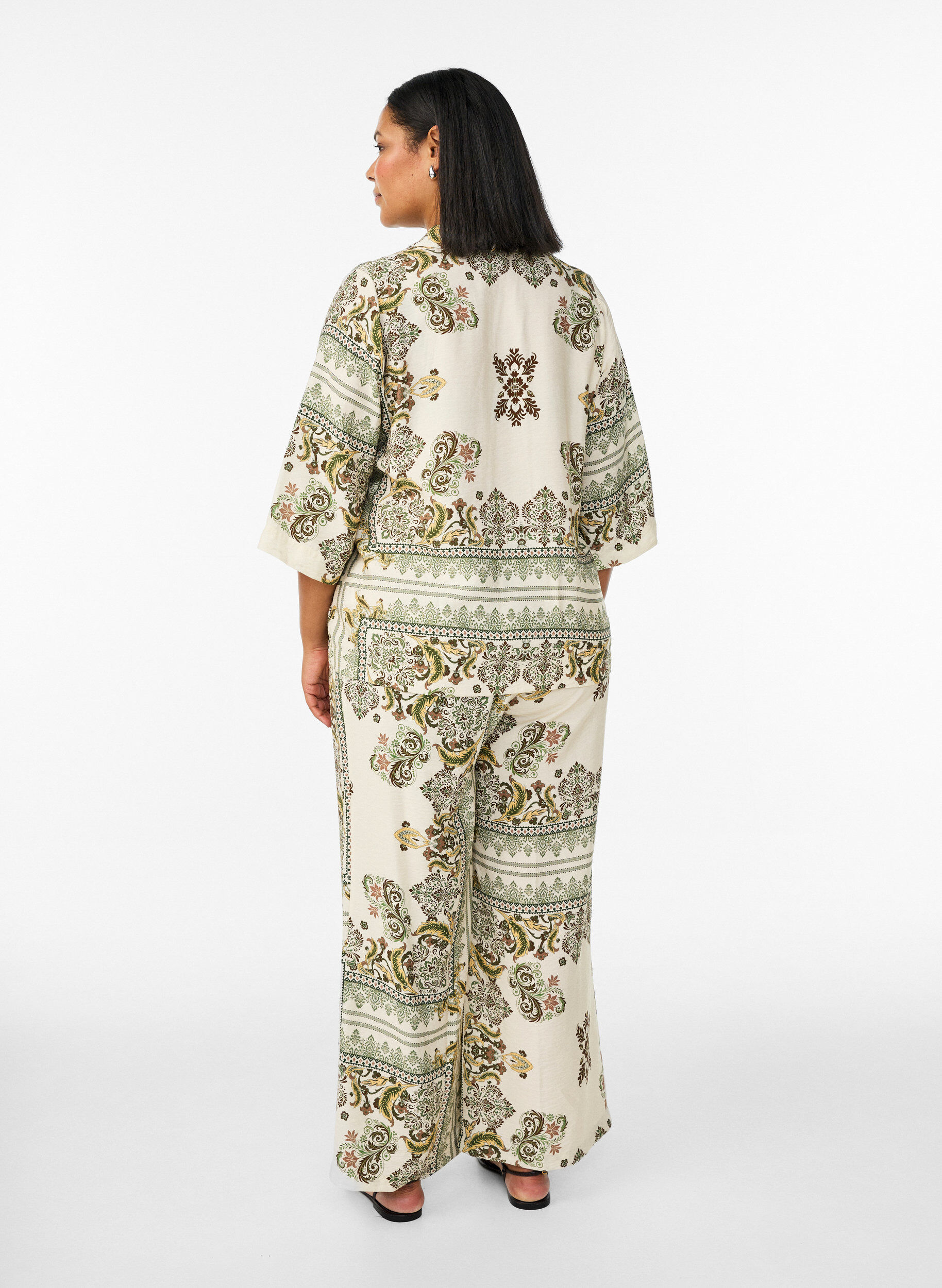 Zizzi M&oslash;nstrede bukser med vide ben, Gr&oslash;n, Model image number 2