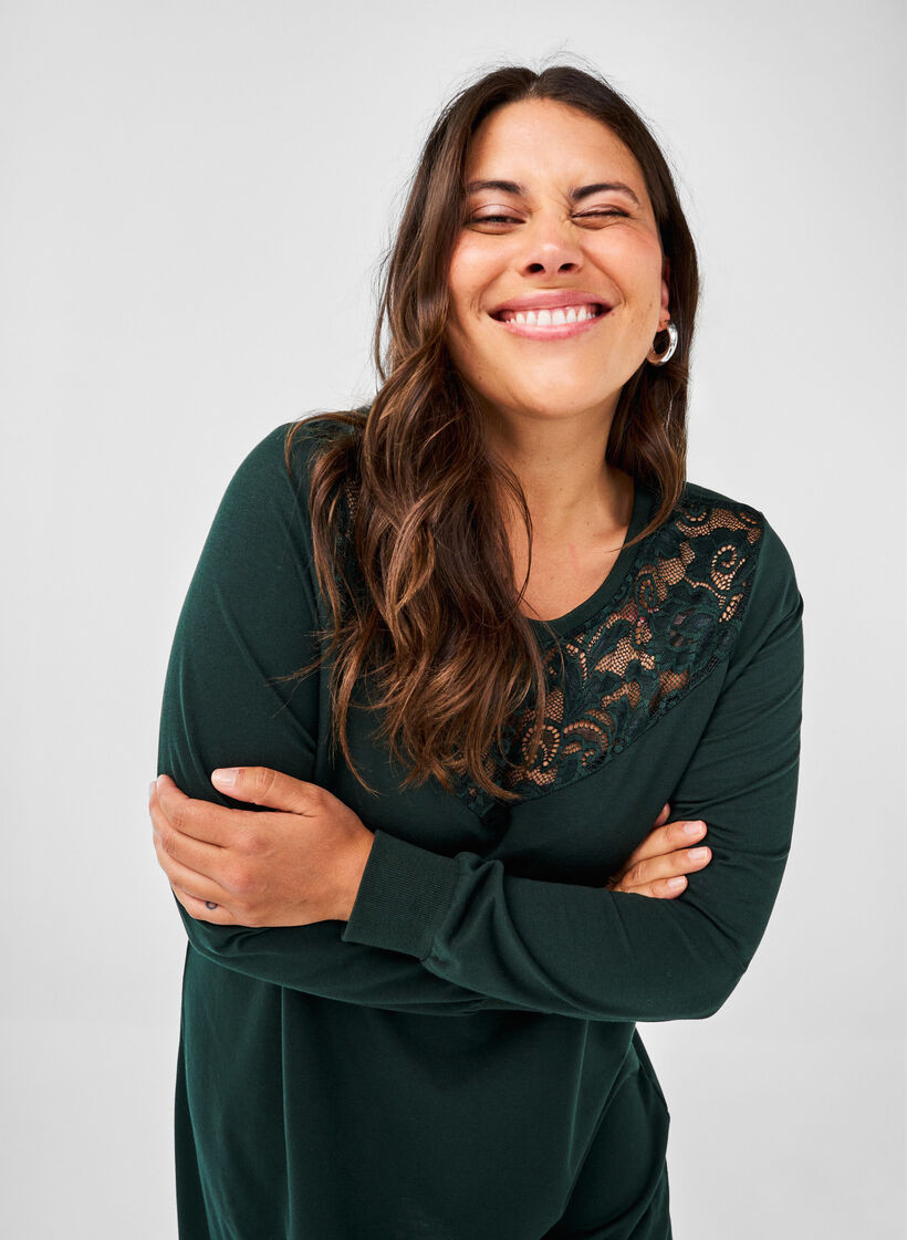 Kort sweatkjole med blondedetalje, Scarab, Image image number 0