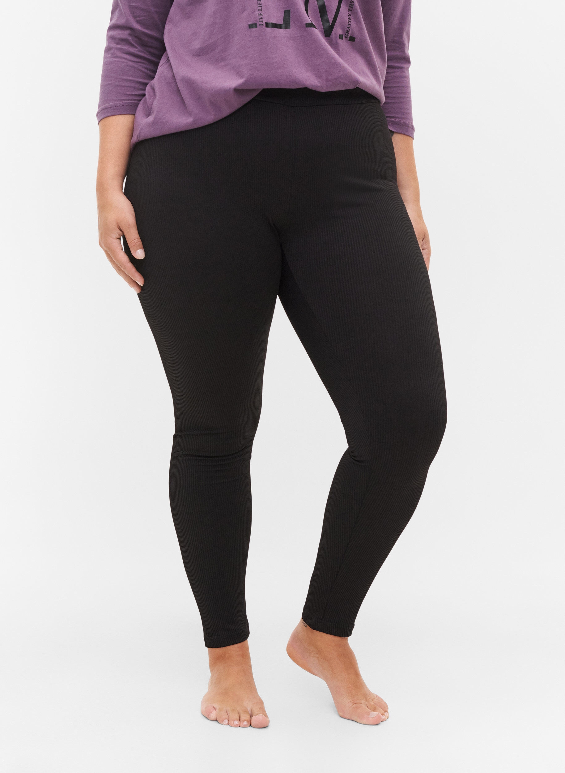 Zizzi Leggings med stretch og ribstruktur, Black, Model image number 2