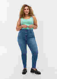 Bea jeans med ekstra høj talje, Blue denim, Model