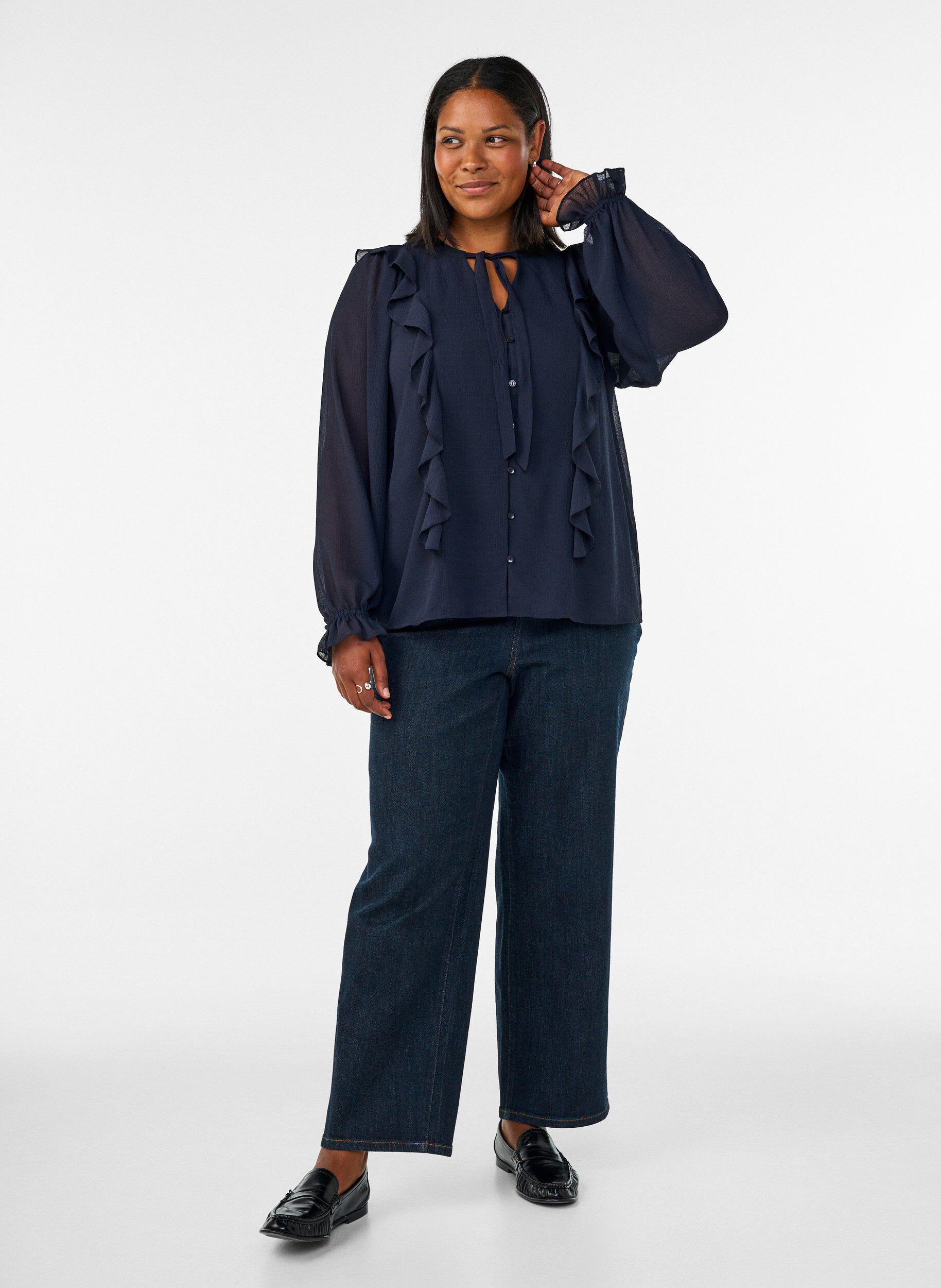 ZizziTransparent bluse med fl&aelig;ser og bindeb&aring;nd, Bl&aring;, Model image number 1