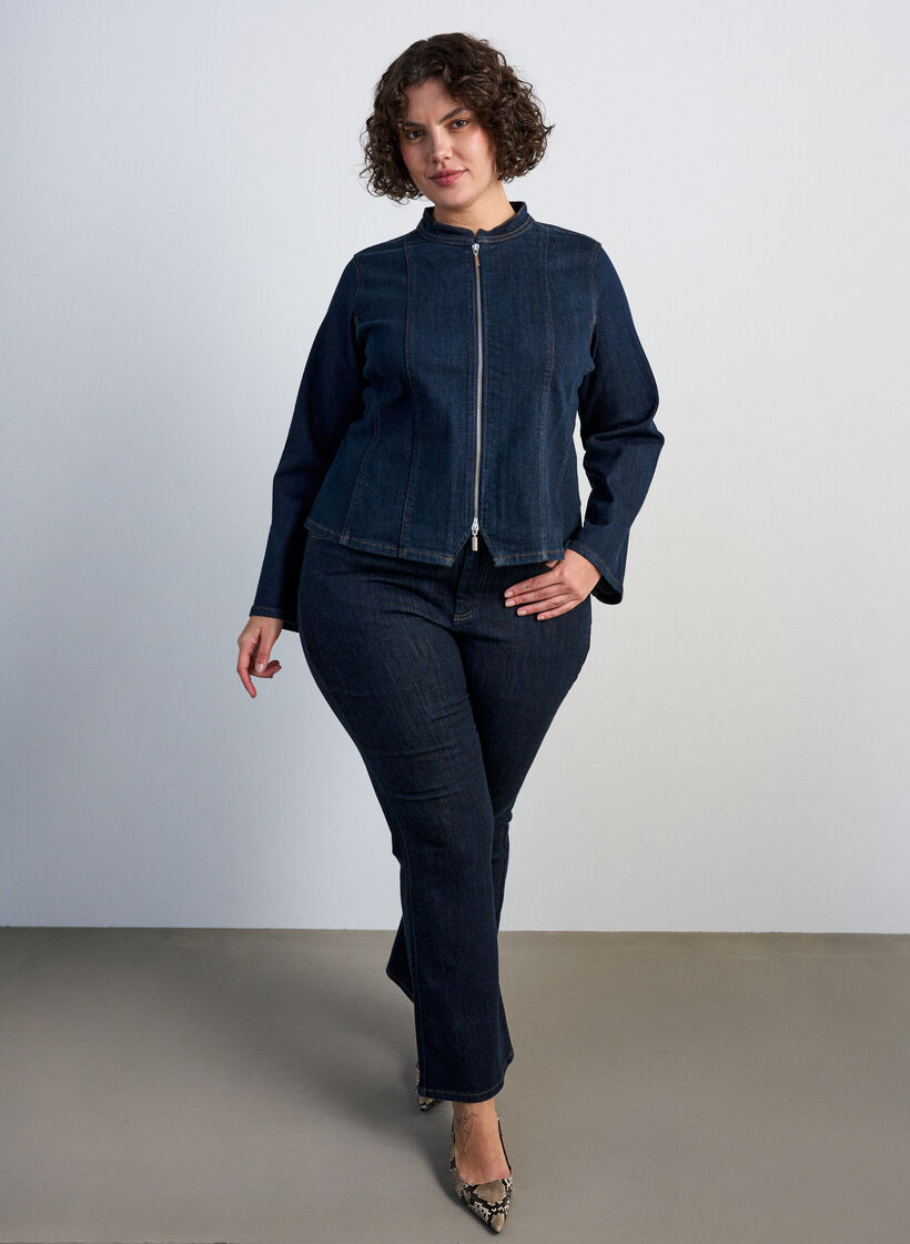 Figursyet denimjakke med lynl&aring;s, Bl&aring;, Model image number 1