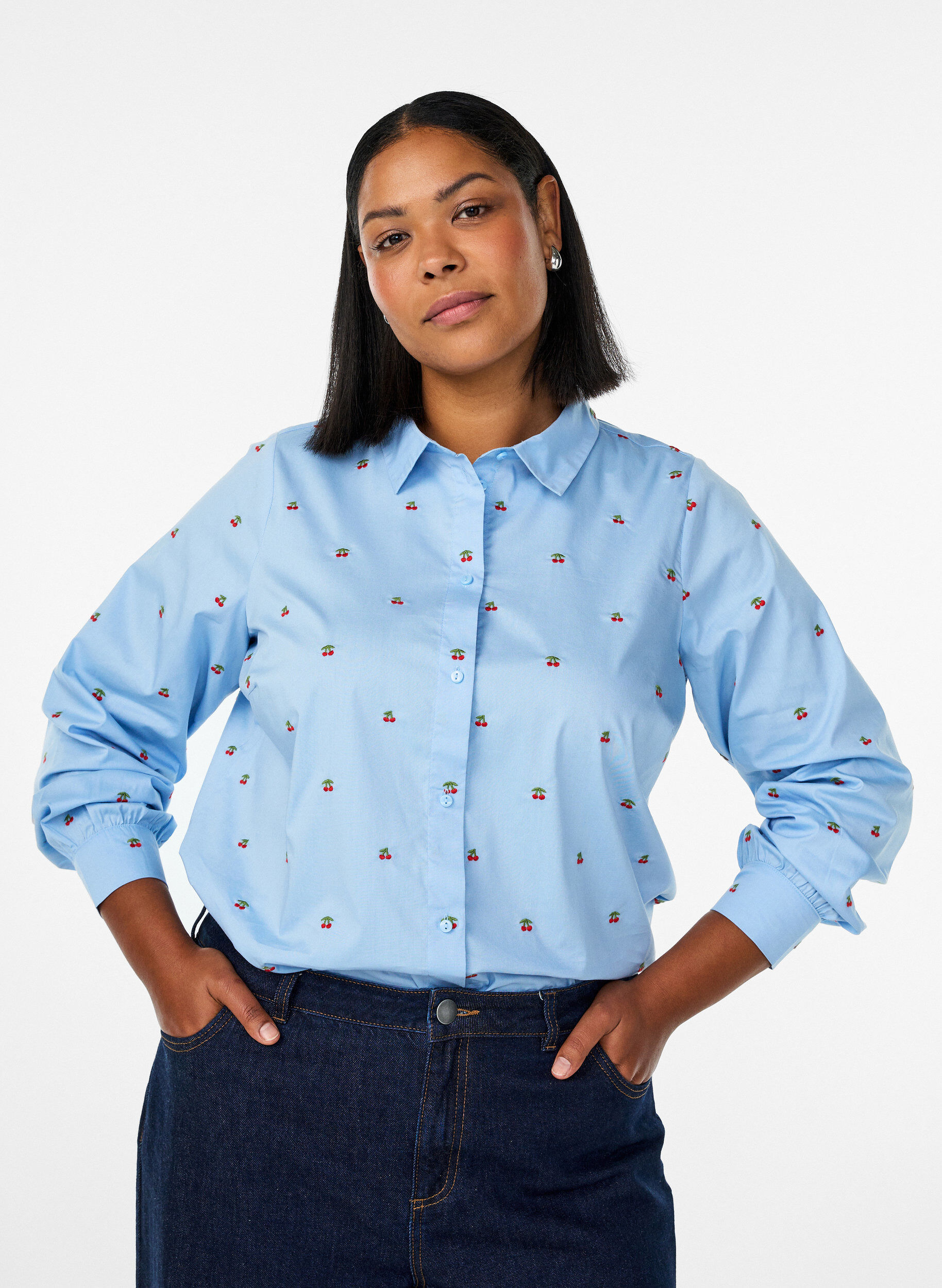 ZizziSkjorte med broderede kirseb&aelig;r, Bl&aring;, Model image number 0