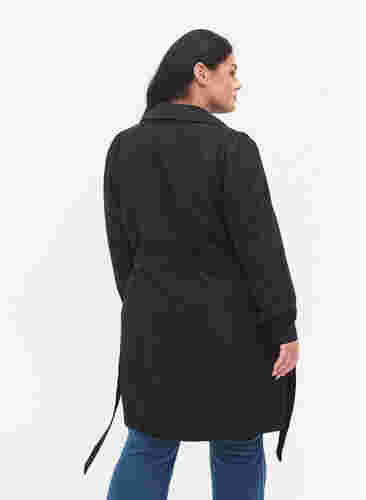 Trenchcoat med bælte og lommer, Black, Model image number 1