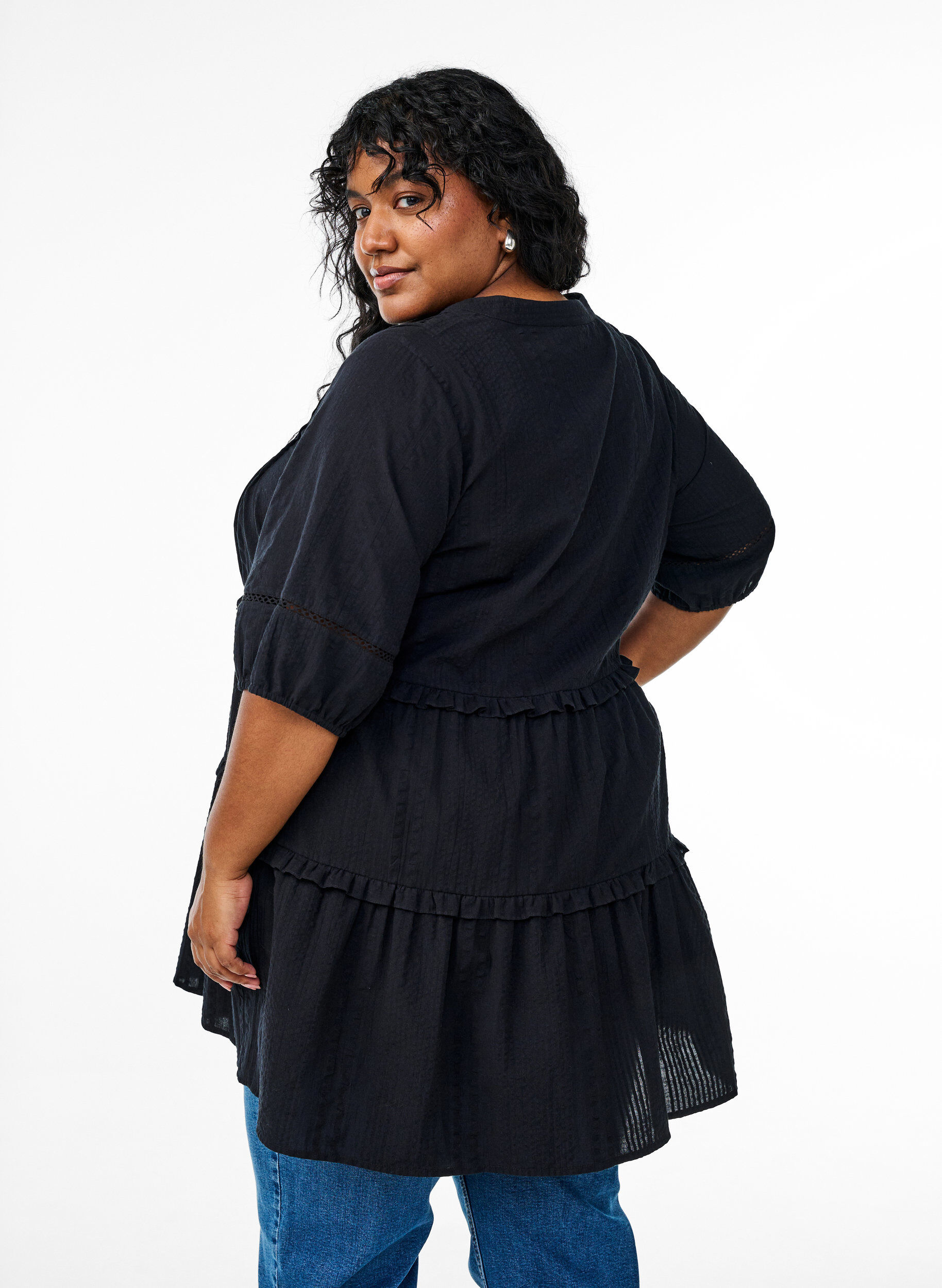 Zizzi Tunika med fl&aelig;ser og A-facon, Sort, Model image number 2