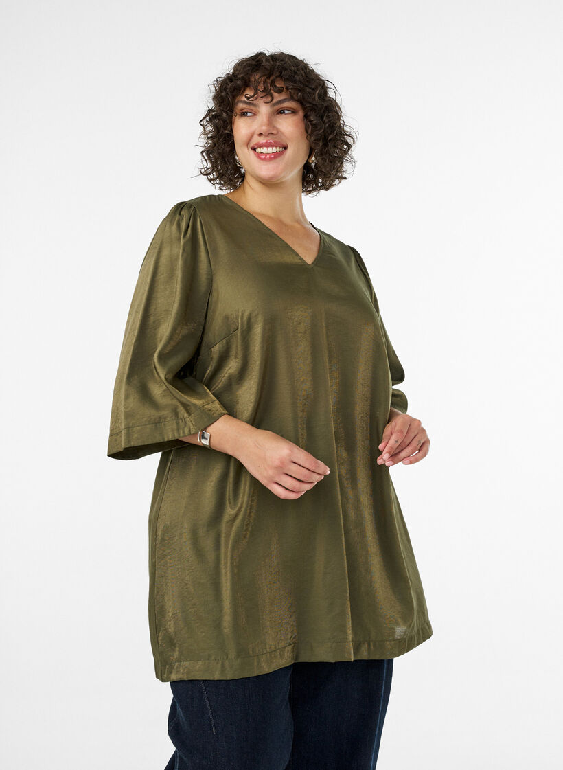 Glansfuld tunika med V-udsk&aelig;ring og 3/4-&aelig;rmer, Gr&oslash;n, Model image number 0