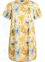 Kort kjole med kr&oslash;llet struktur og korte &aelig;rmer, Gul