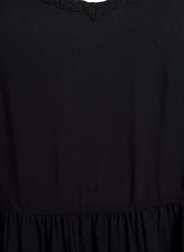 Midi stropkjole med smock bagpå, Sort, Packshot image number 2