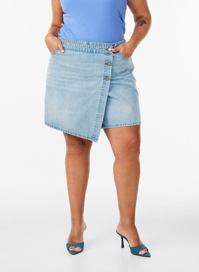 Denimskorts med sl&aring;-om-effekt og h&oslash;j talje, Bl&aring;, Model image number 3
