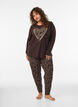 Natbluse i bomuld med hjerteprint, Brun, Model image number 1