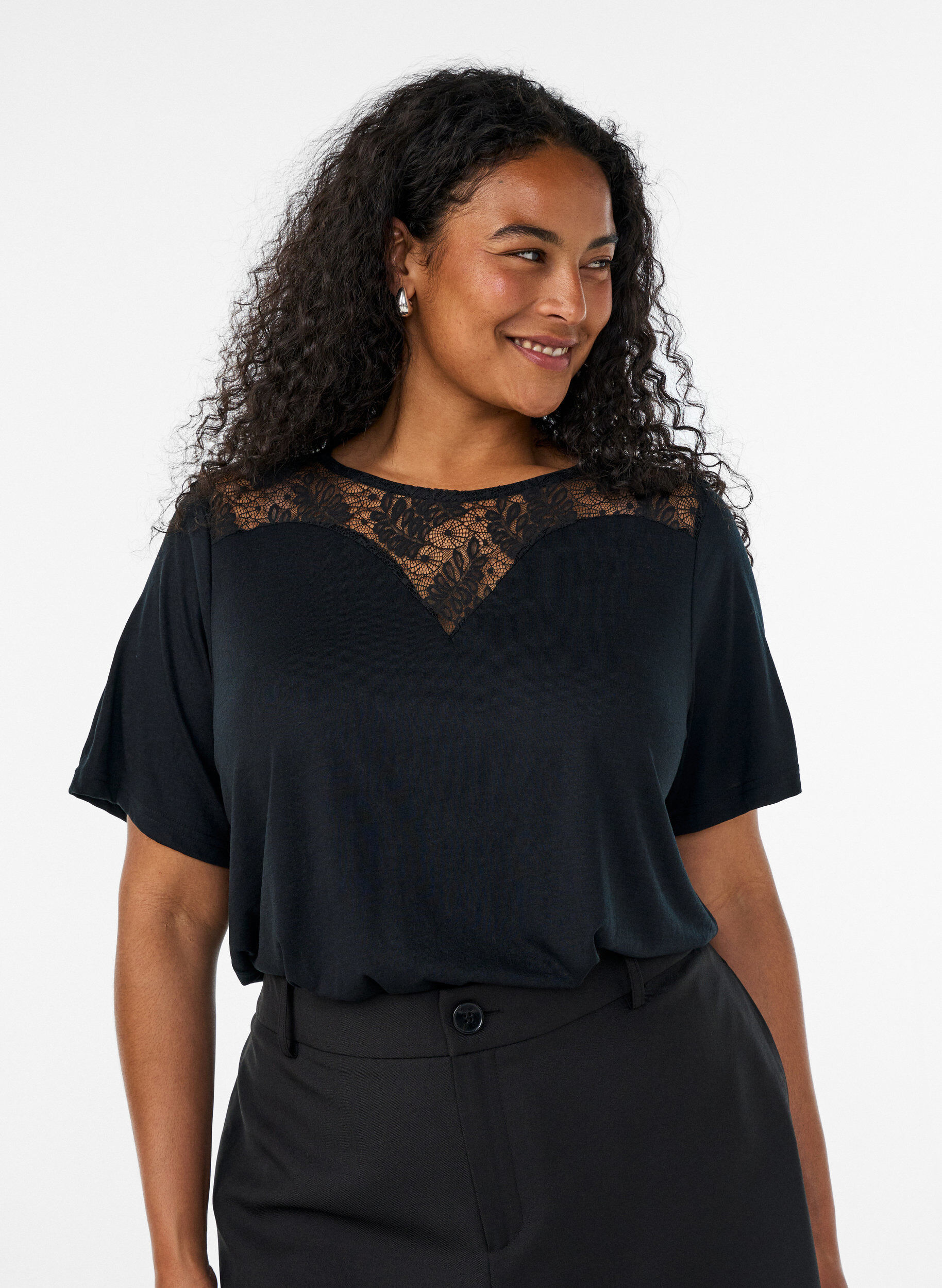 ZizziBluse med blondeindsats og ballon-effekt, Sort, Model image number 0