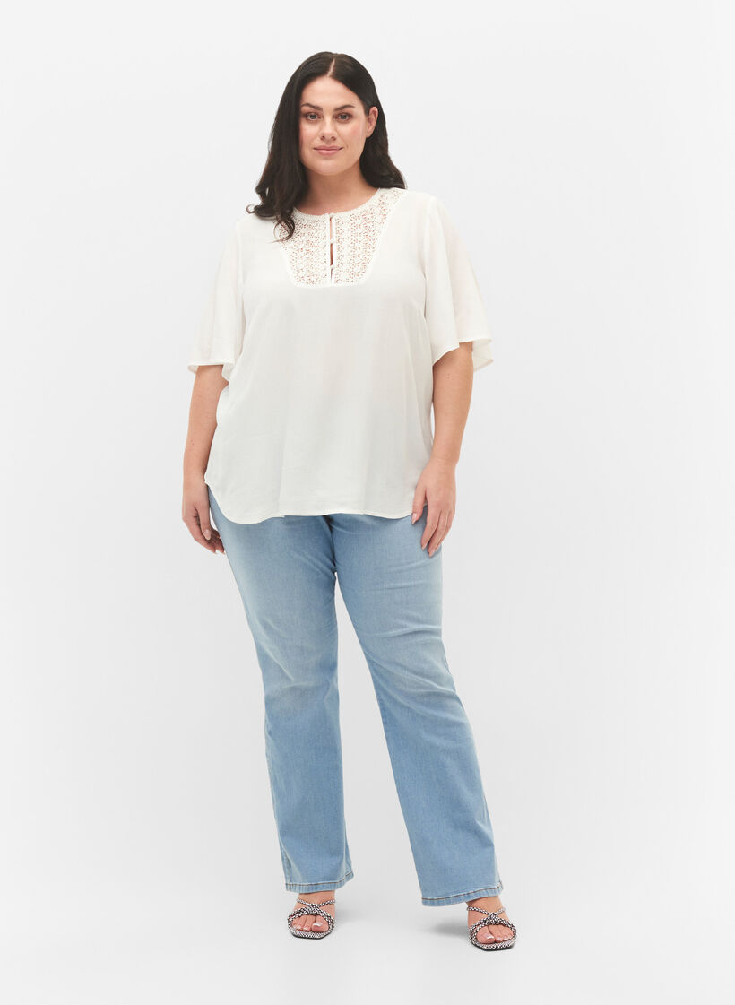 Viskose bluse med 1/2 &aelig;rmer og broderet detalje, Snow White, Model image number 2