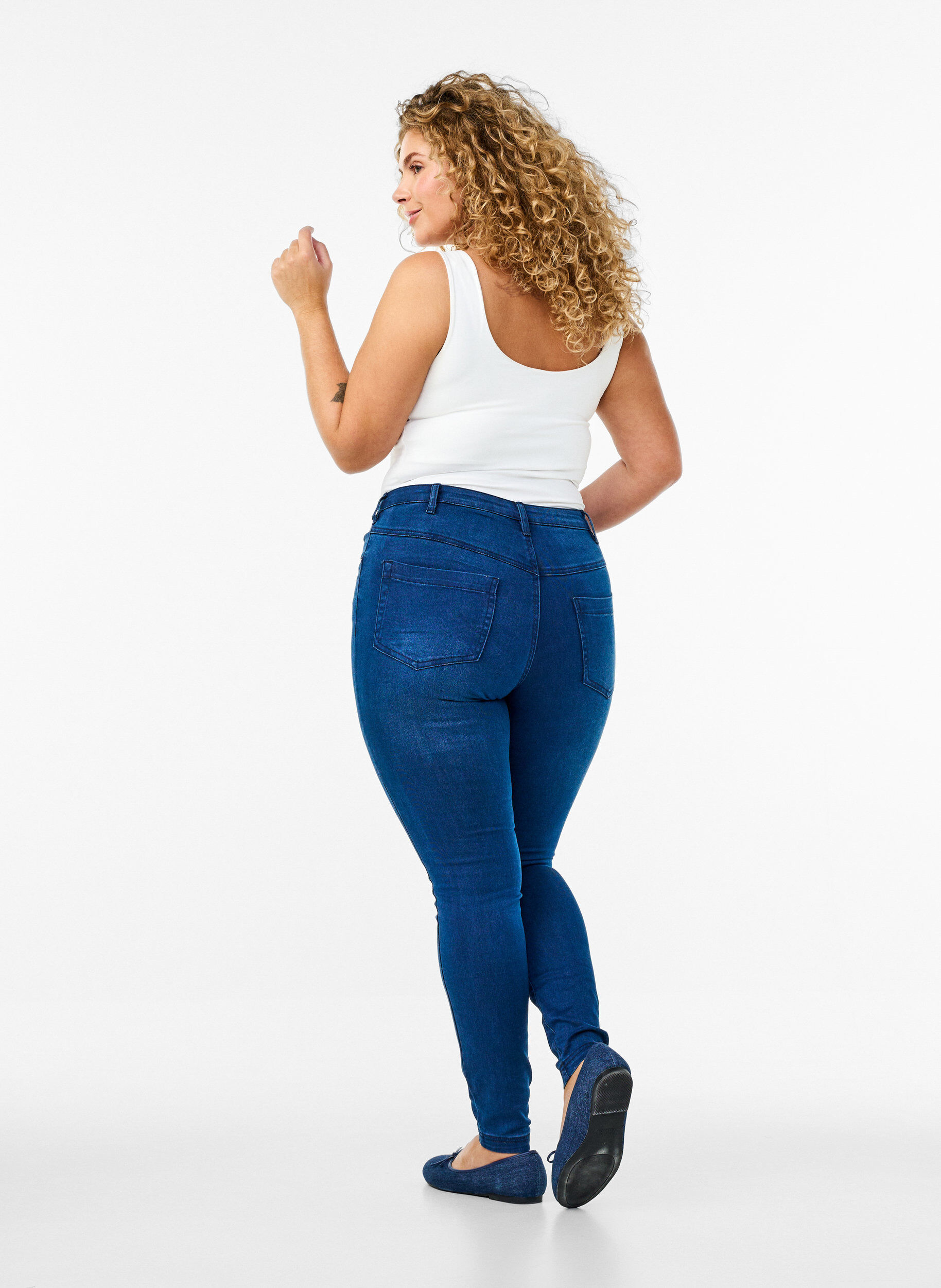 Zizzi Super slim Amy jeans med h&oslash;j talje, Blue Denim, Model image number 1