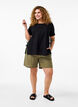 Løse shorts i bomuldsmix med hør, Deep Lichen Green, Model image number 3
