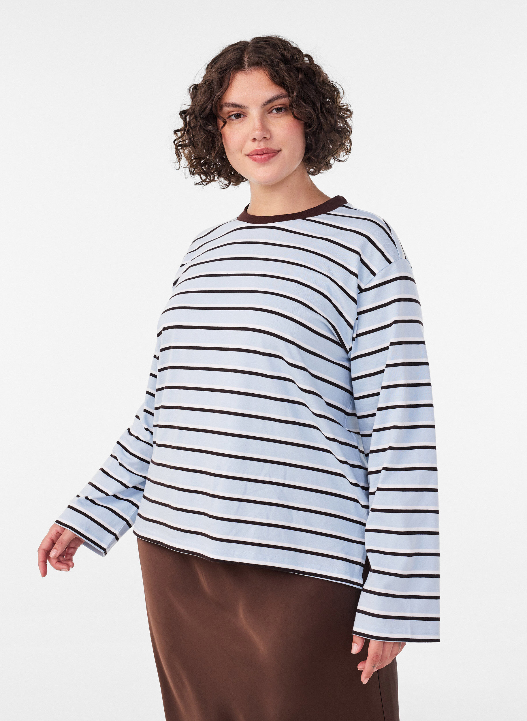 ZizziBasis t-shirt med lange &aelig;rmer, Bl&aring;, Model image number 3