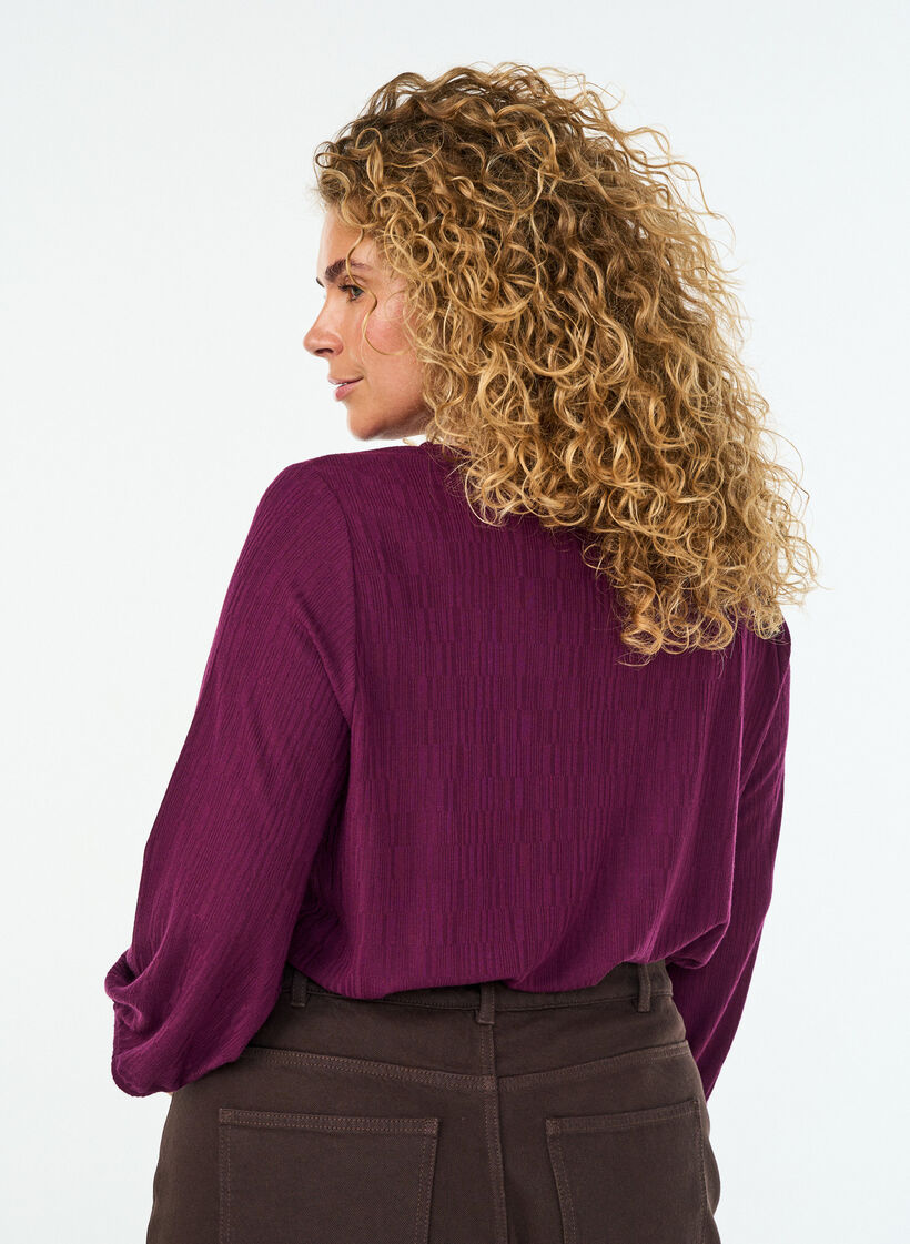 Bluse med struktur og 3/4 &aelig;rmer, Lilla, Model image number 2