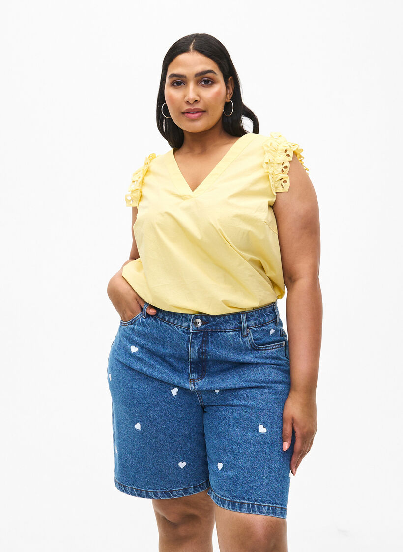 Denimshorts med høj talje og broderede hjerter, Blå, Model image number 0