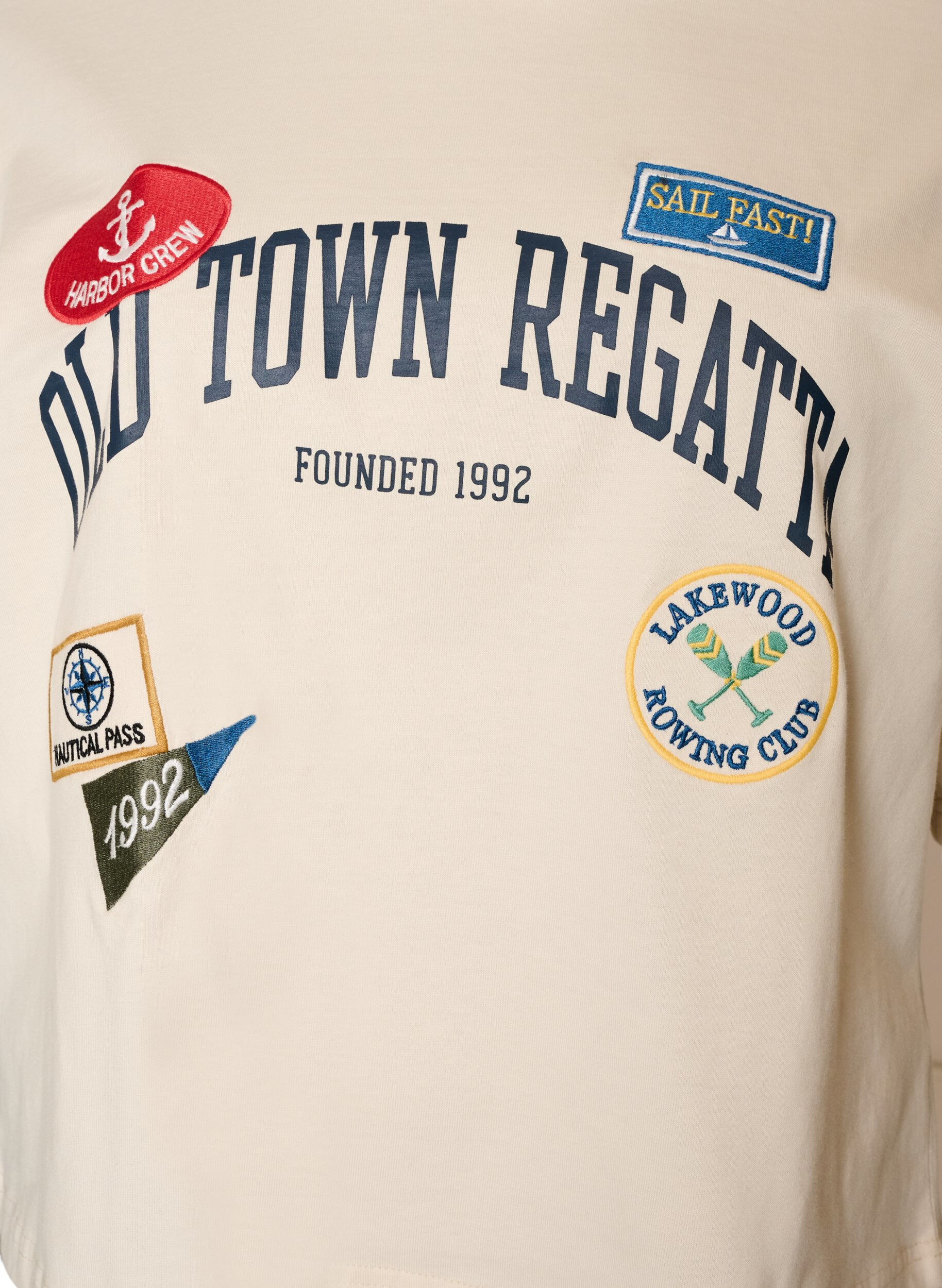 ZizziT-shirt med tekstprint og badges, Beige, Packshot image number 2
