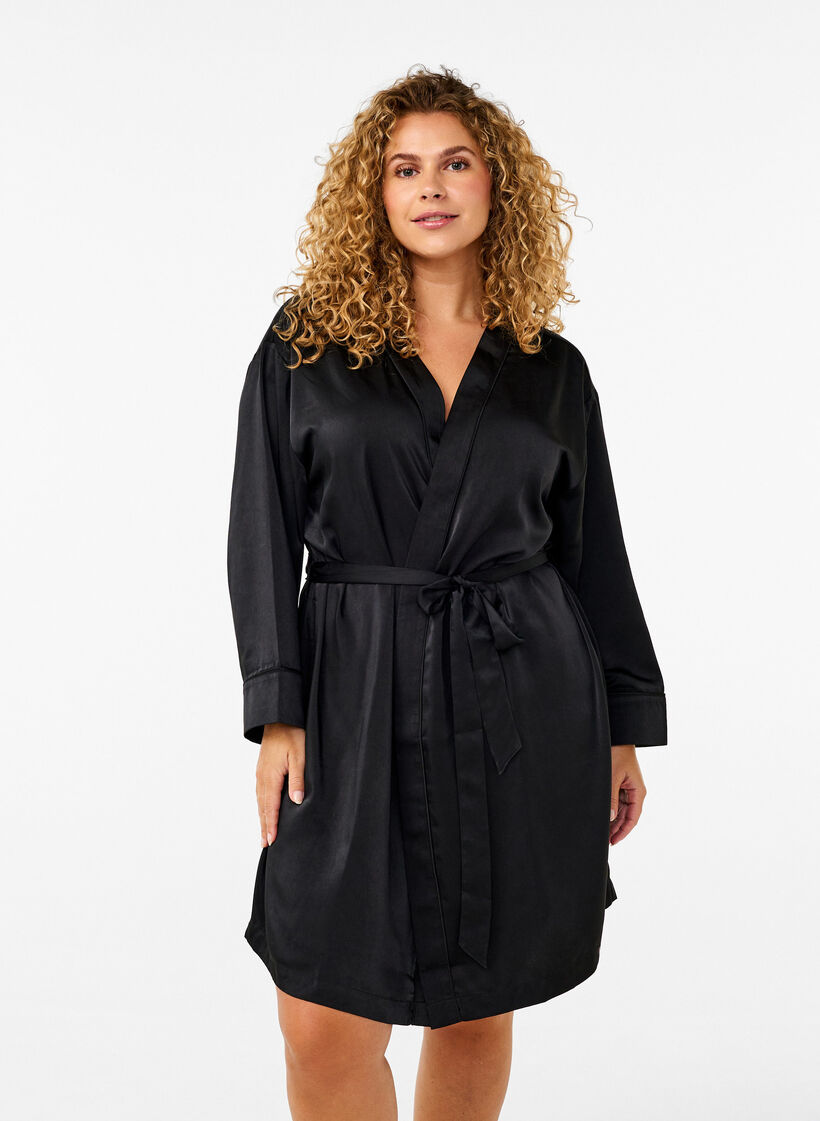 Satin kimono med bælte, Black, Model image number 0