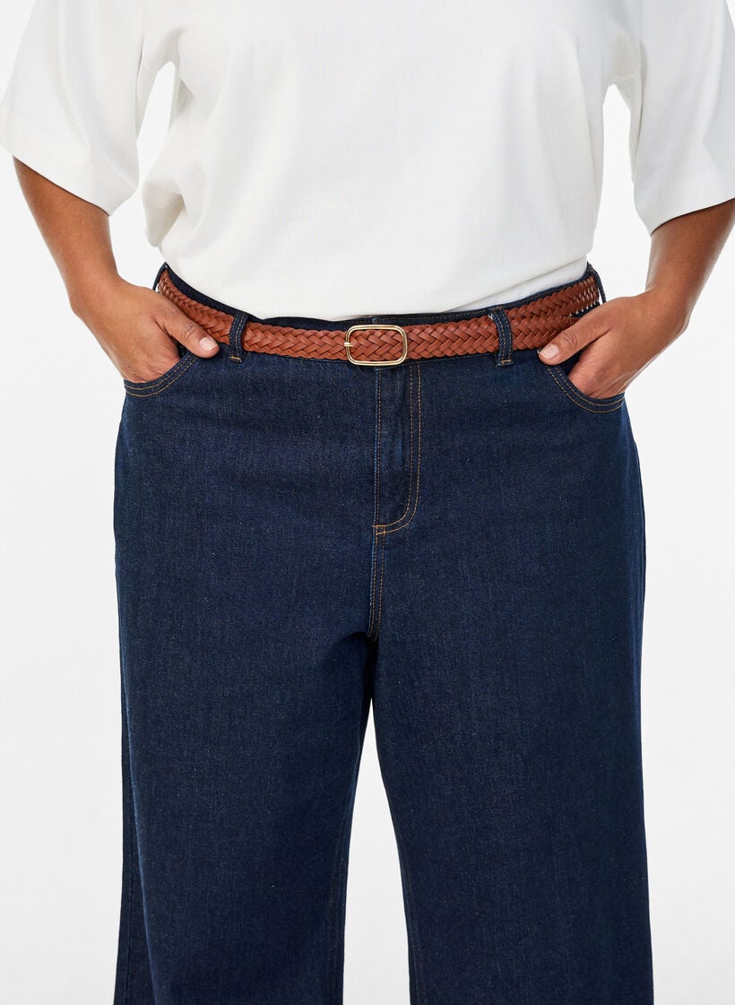 Flettet b&aelig;lte i imiteret l&aelig;der, Brun, Model image number 0