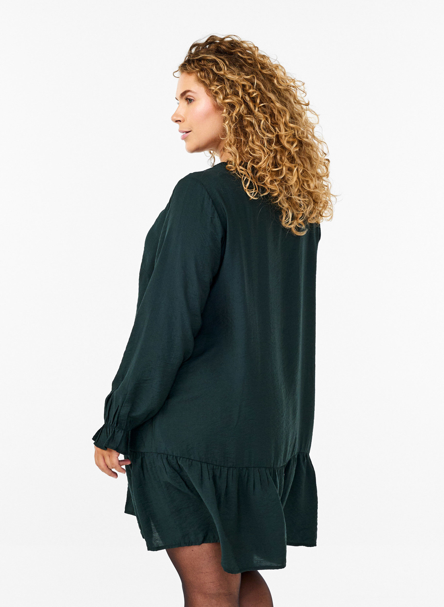 Zizzi Kort kjole med syninger og knapper, Scarab, Model image number 1