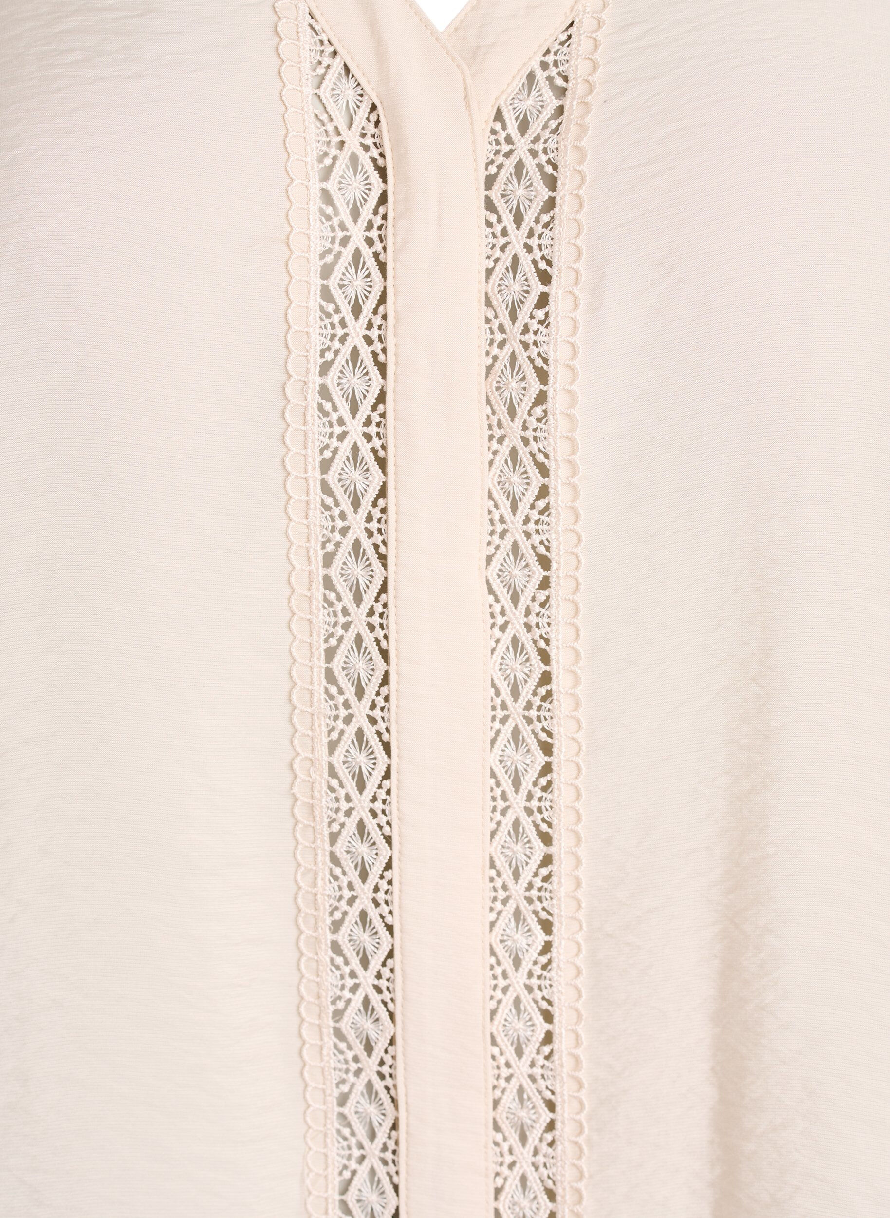 Zizzi Bluse med V-hals og broderede b&aring;nd, Beige, Packshot image number 2