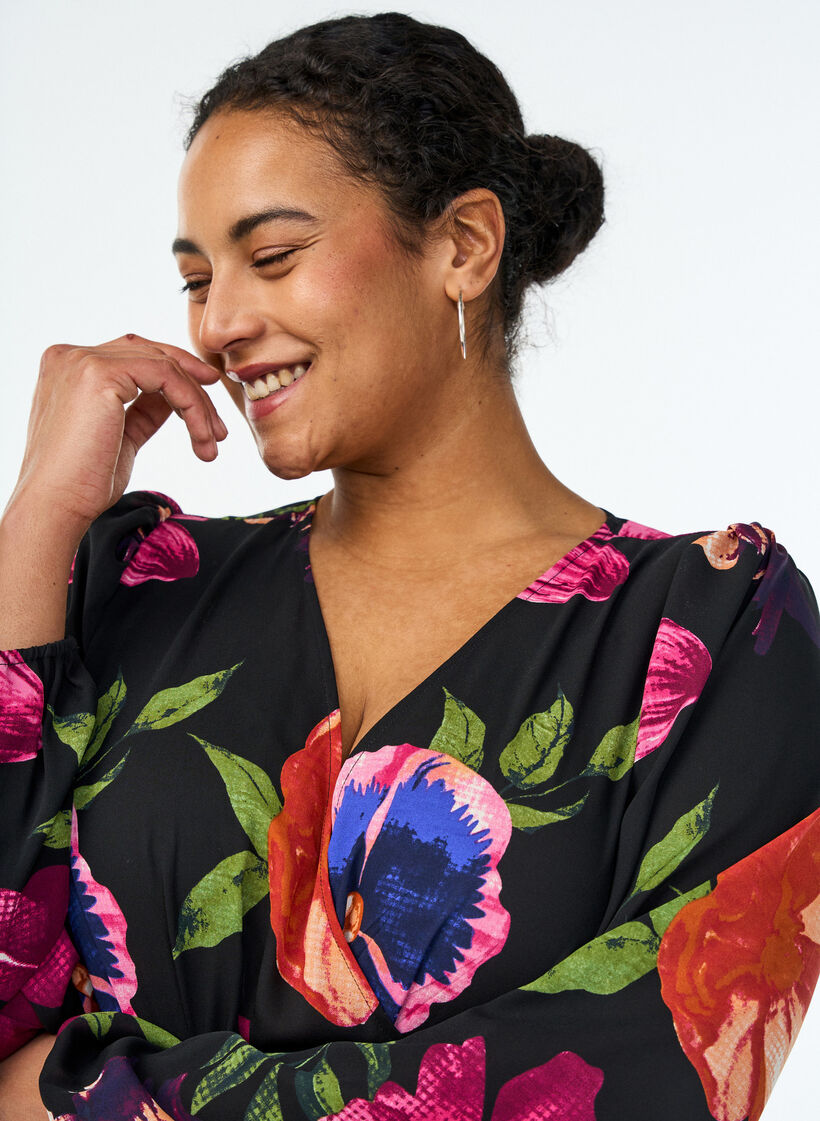 Maxikjole med sl&aring;-om udsk&aelig;ring og lange &aelig;rmer, Sort, Model image number 2