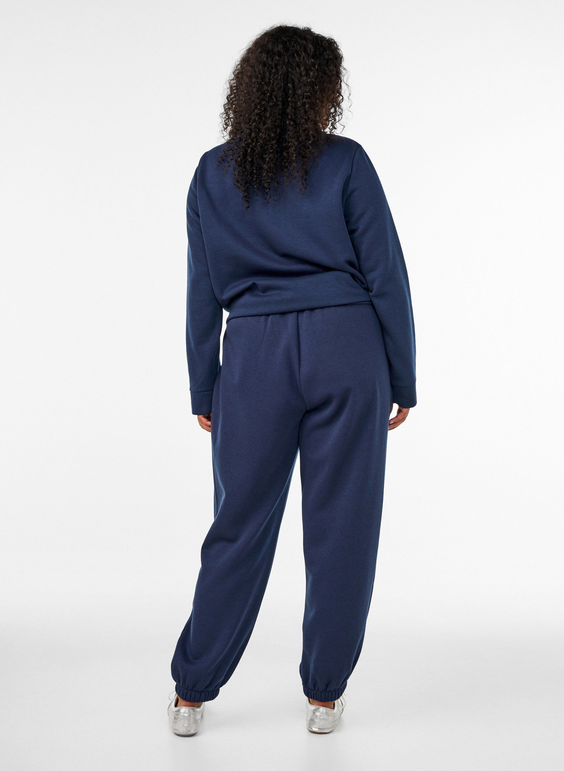 ZizziSweatpants med h&oslash;j talje og bindeb&aring;nd, Bl&aring;, Model image number 1
