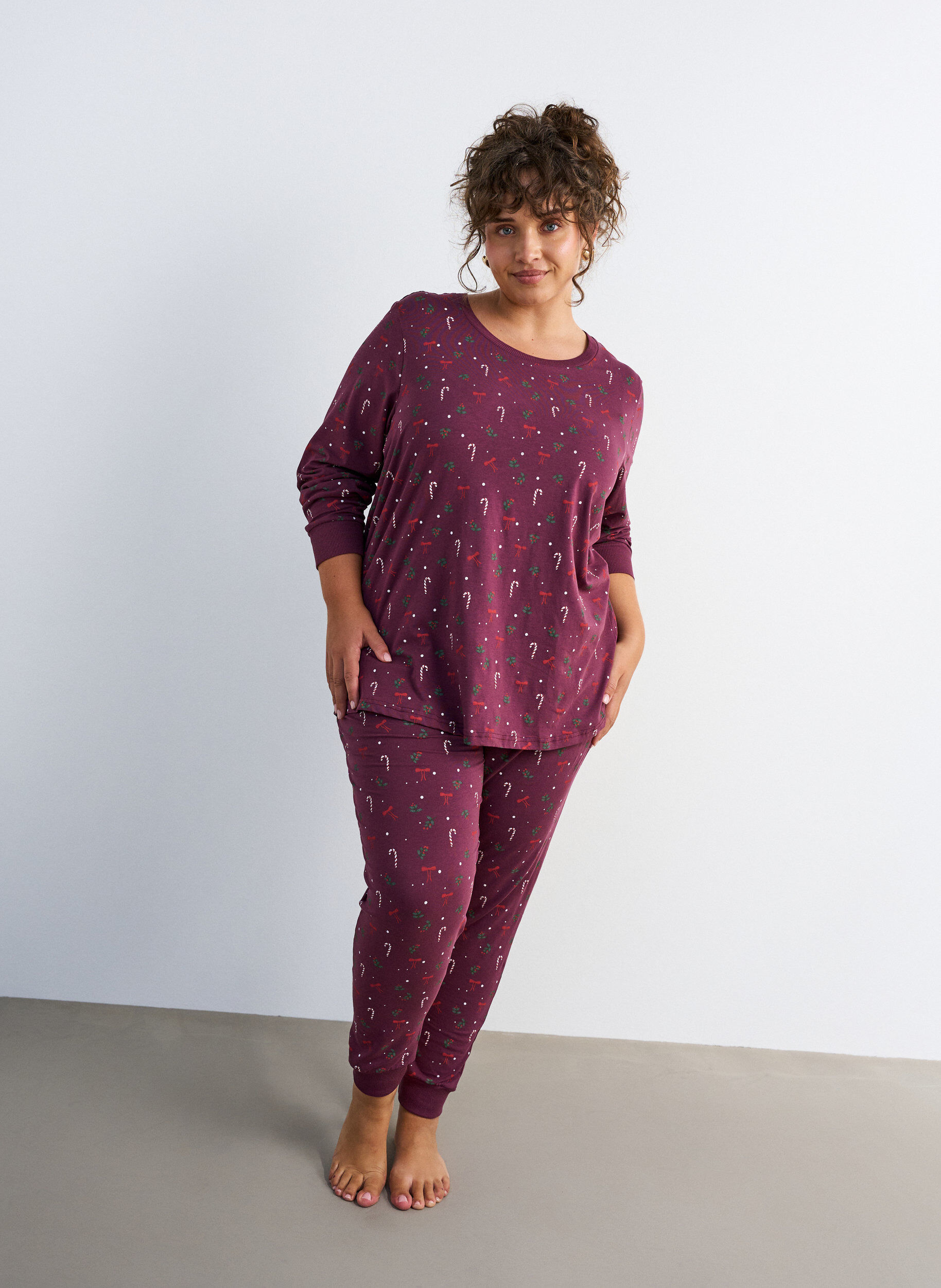 ZizziNatbluse med print, M&oslash;rk Bordeaux, Model image number 1