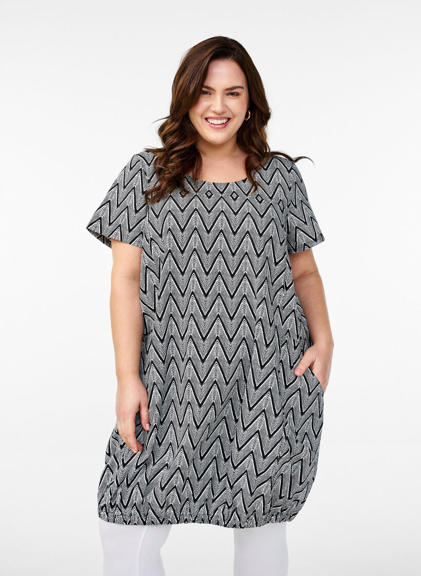 Kortærmet bomuldskjole med print, Sort, Model image number 0