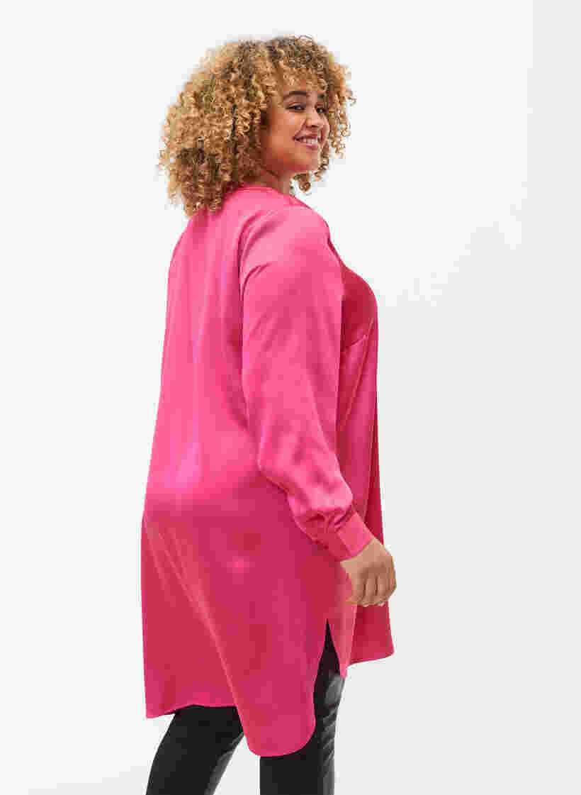 Lang shiny skjorte med slids, Pink Flambé, Model image number 1