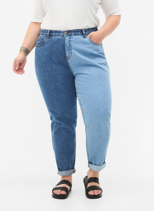 Tofarvede Mille mom fit jeans, Lt. B. Comb, Model image number 2