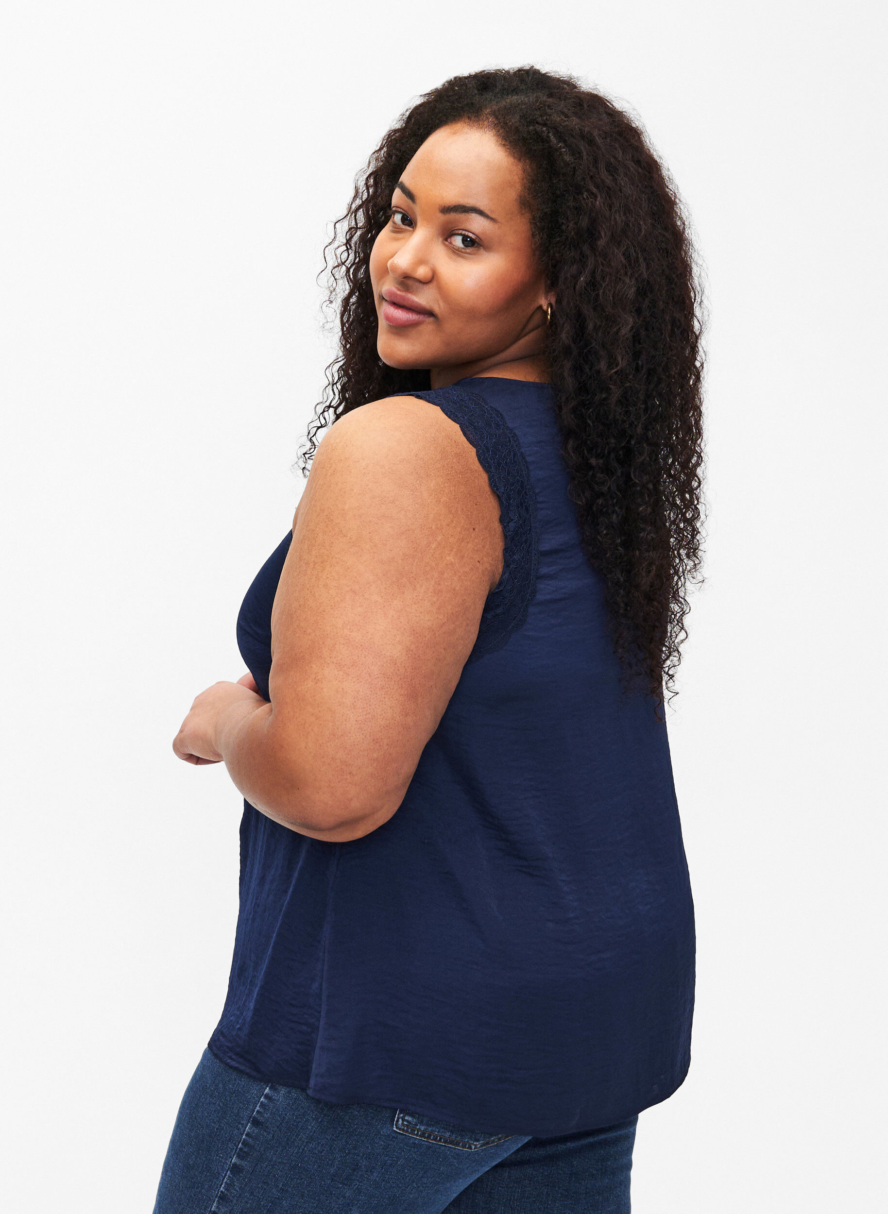 Zizzi Top med blonder og krydsdetalje, Navy, Model image number 1