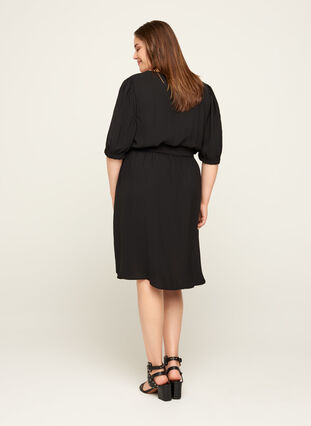 Kortærmet kjole med bælte, Black, Model image number 1