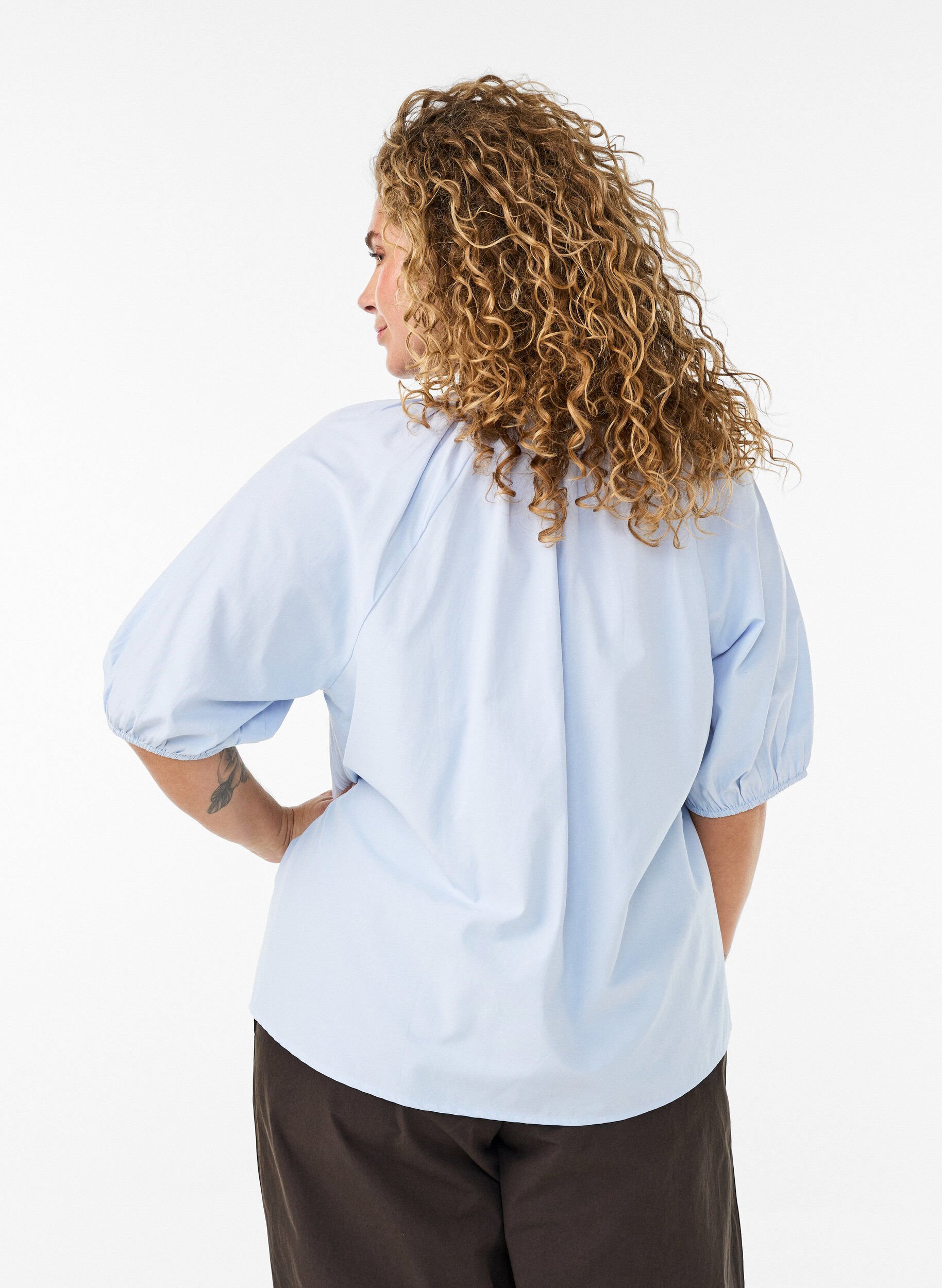 ZizziSkjortebluse med knaplukning og bindeb&aring;nd, Bl&aring;, Model image number 2