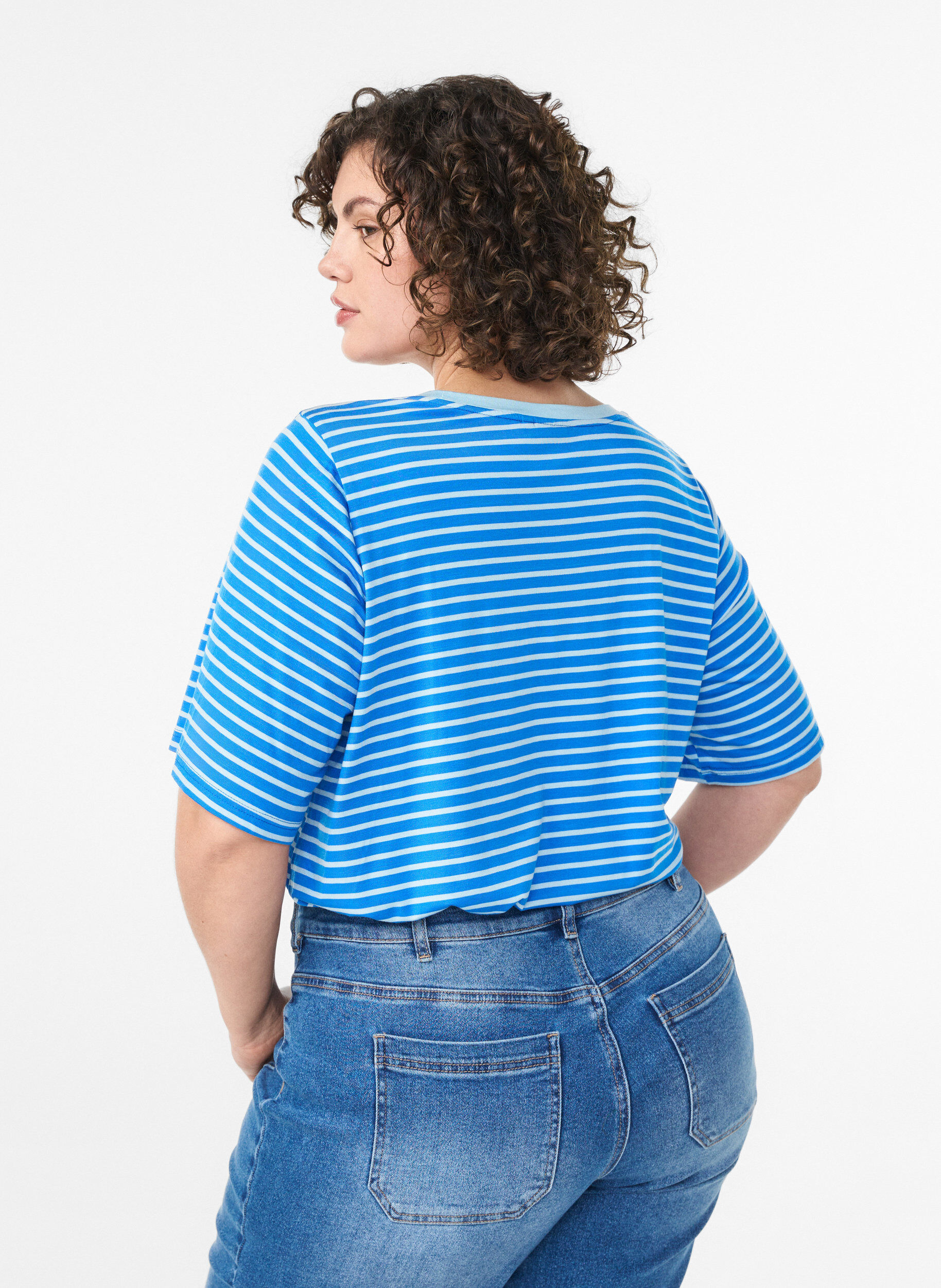 ZizziT-shirt med TENCEL&trade; Lyocell og striber, Bl&aring;, Model image number 2