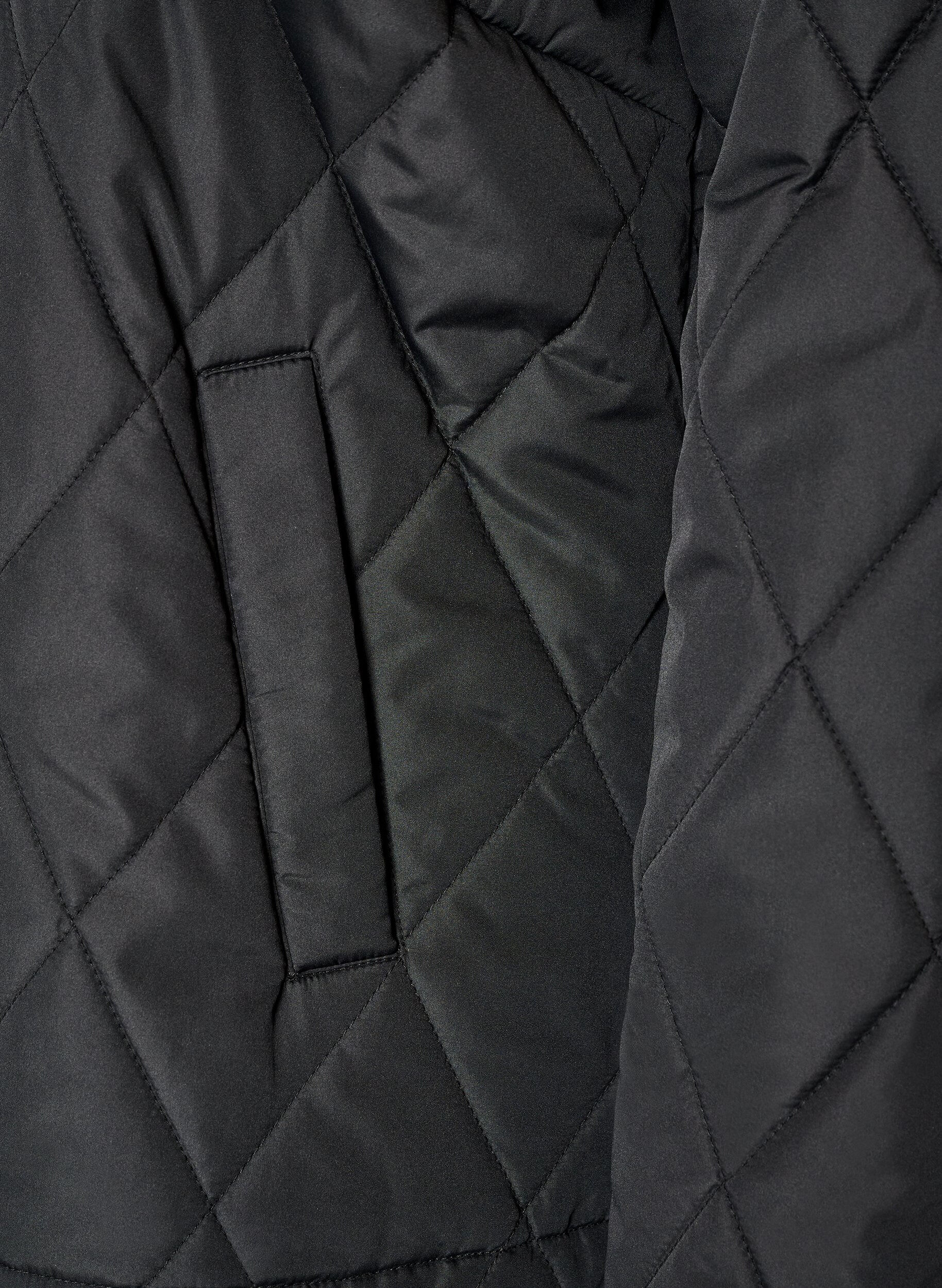 ZizziLet vatteret jakke med diamantquilt, Sort, Packshot image number 3