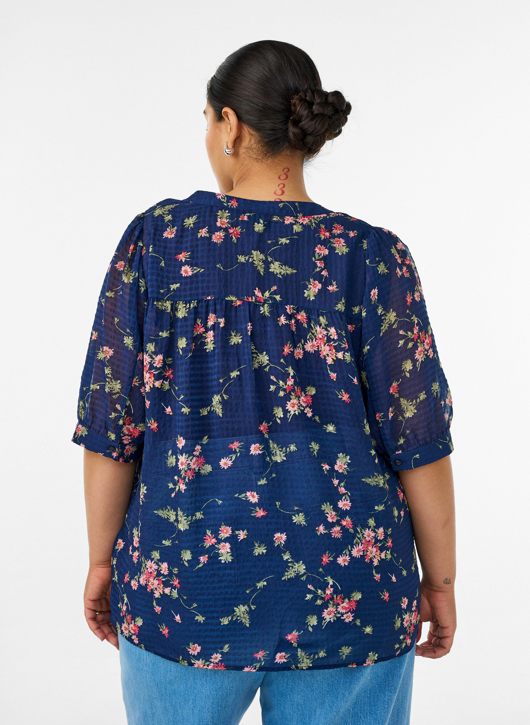 ZizziBluse med blomsterprint og V-udsk&aelig;ring, Bl&aring;, Model image number 2