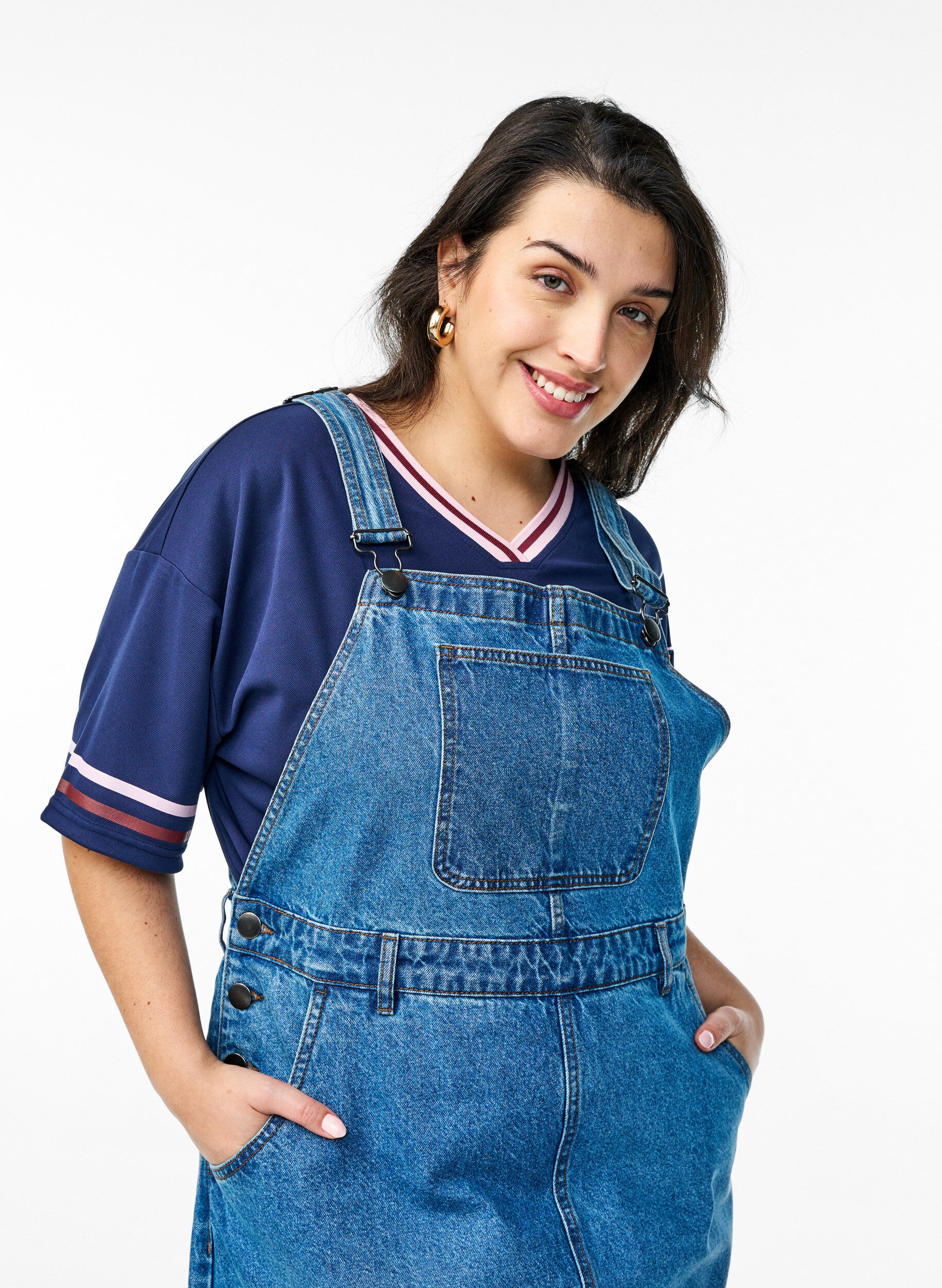 Zizzi Midi denim overall-kjole, Bl&aring;, Model image number 2