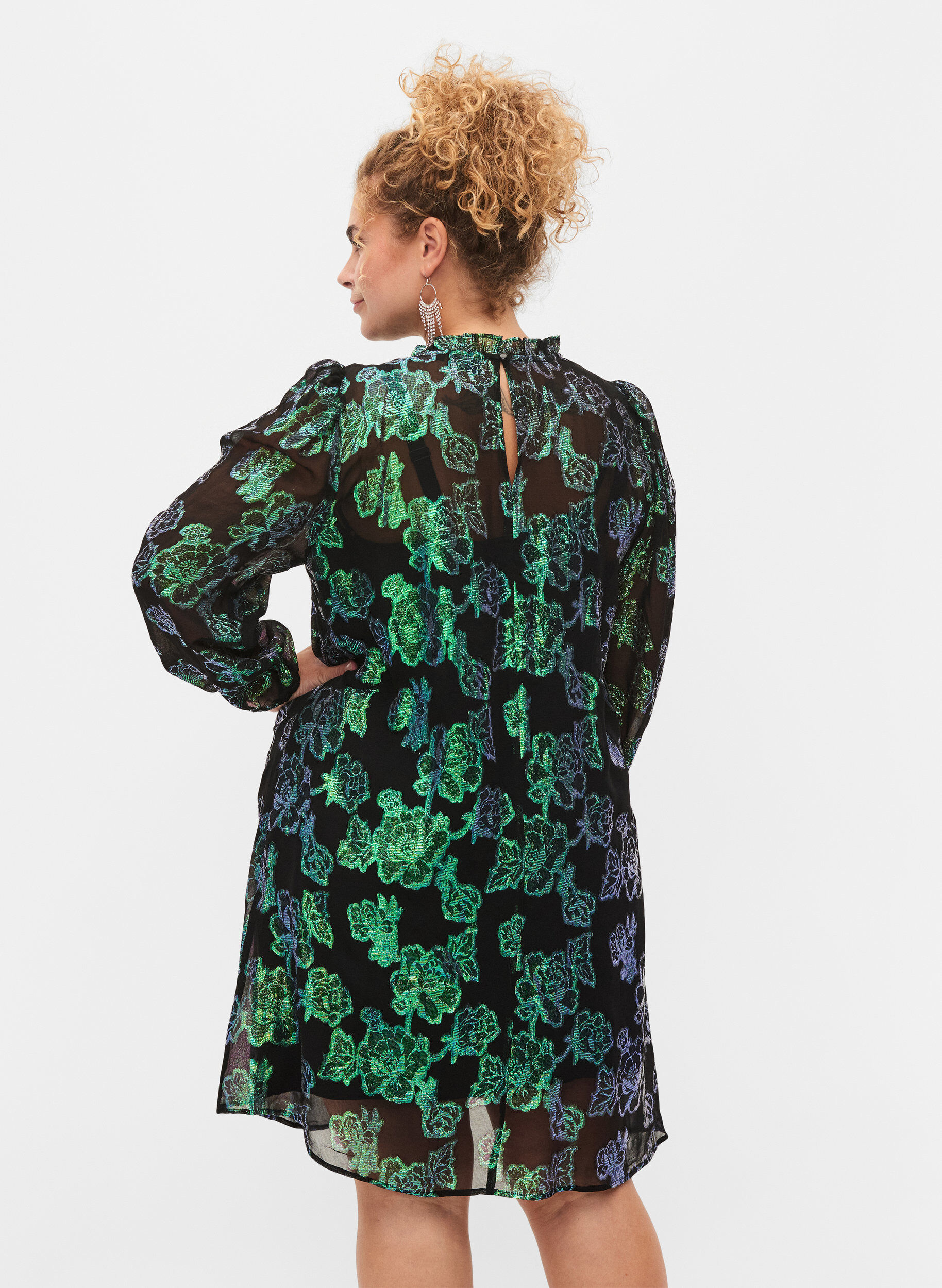 Zizzi Blomstret viskosekjole med lurex struktur, Black w. Green Lurex, Model image number 1