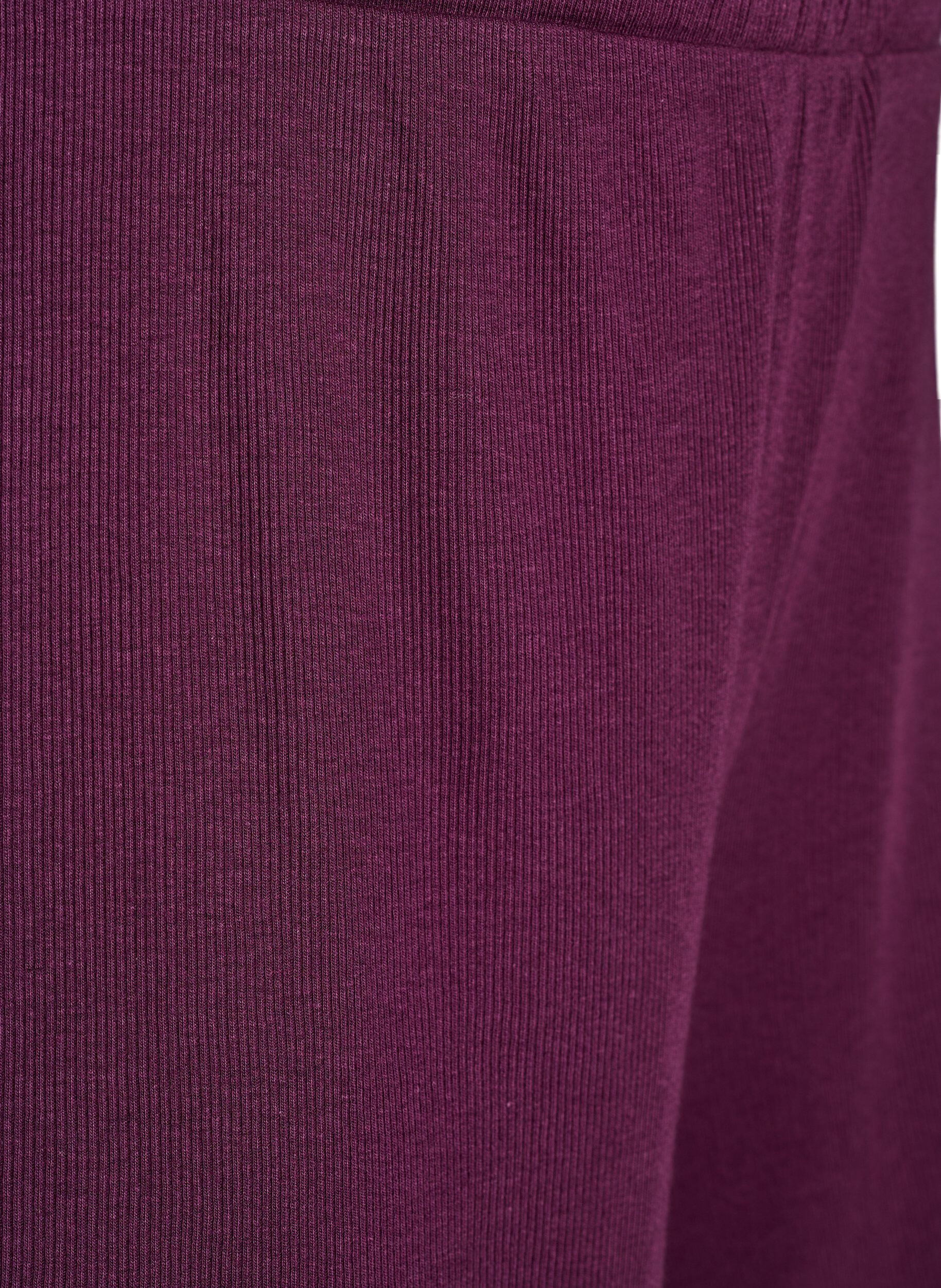 ZizziL&oslash;se natshorts med ribstruktur og blondekant, M&oslash;rk Bordeaux, Packshot image number 2