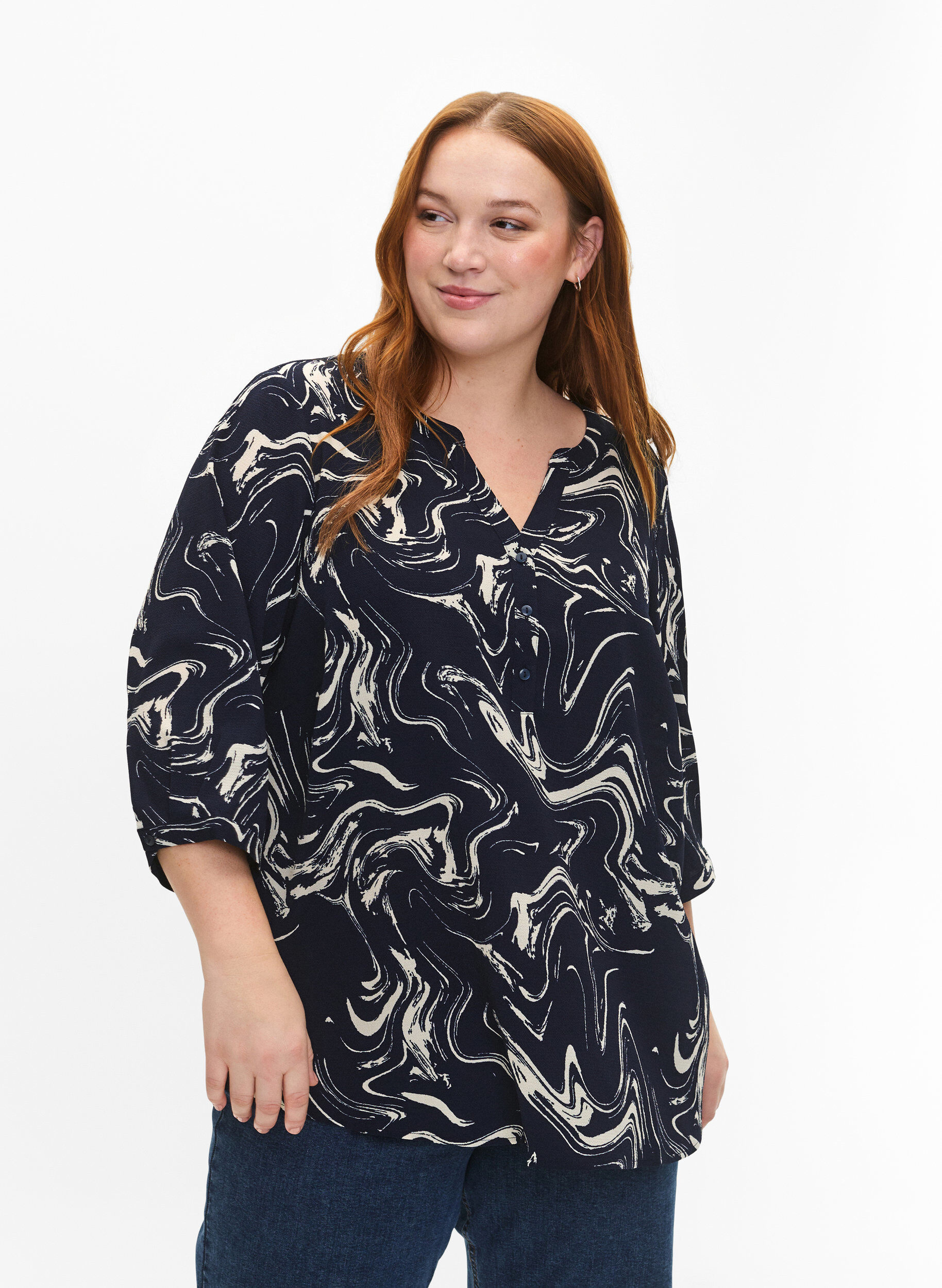 Zizzi Printet bluse med 3/4 &aelig;rmer, N. Blazer Swirl AOP, Model image number 0