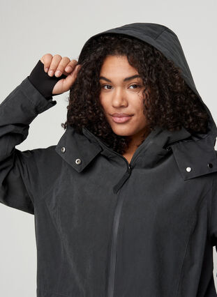 Vandtæt jakke med hætte og justerbar talje, Black, Model image number 3