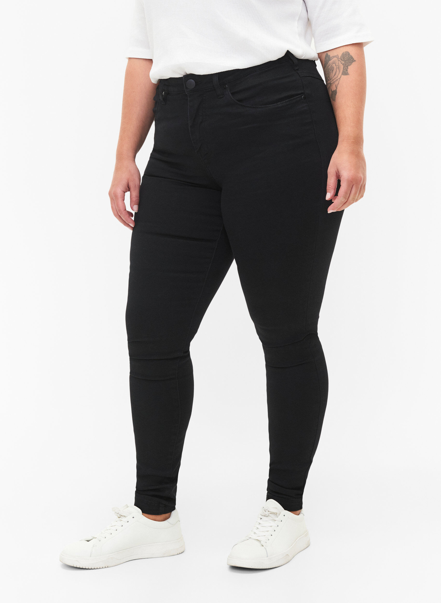 ZizziSuper slim Amy jeans med h&oslash;j talje, Black, Model image number 2