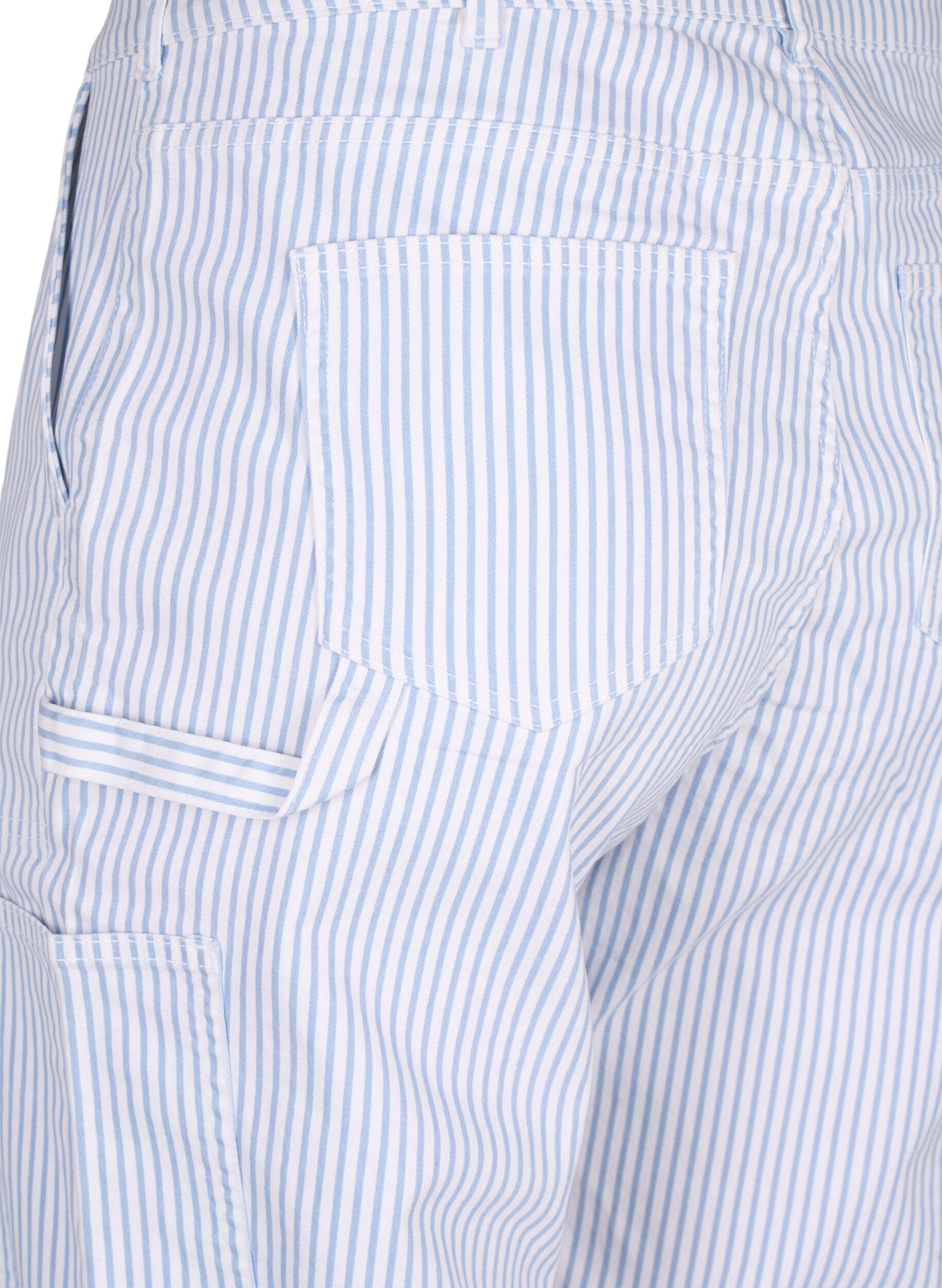 Zizzi Stribede cargo jeans med straight fit, Blue White Stripe, Packshot image number 3