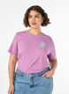 T-shirt i &oslash;kologisk bomuld med rygprint, Lyser&oslash;d, Model image number 0